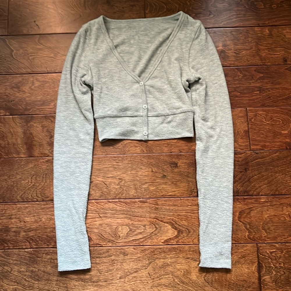 Alo Cropped Sweater